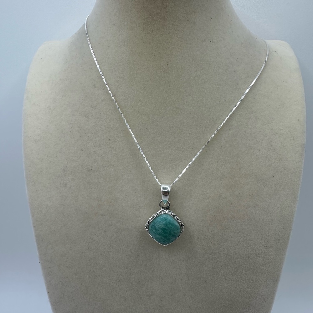 Silver Amazonite Pendant on Silver Chain - Picture 6 of 8